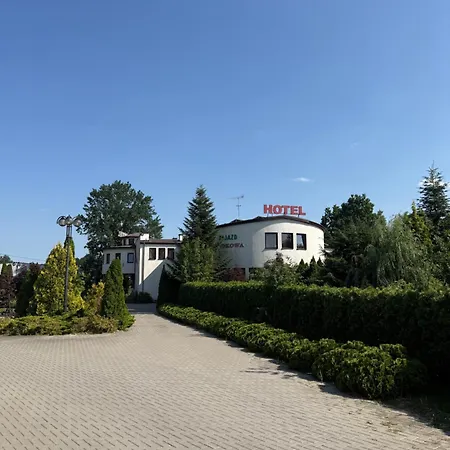 Podkowa 2*