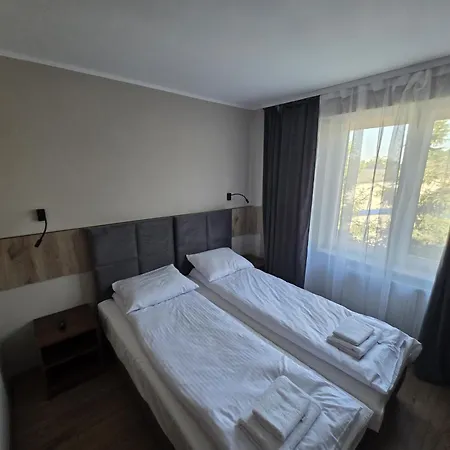 Podkowa 2*